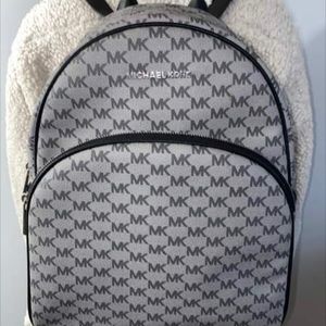 Mk Michael kors backpack